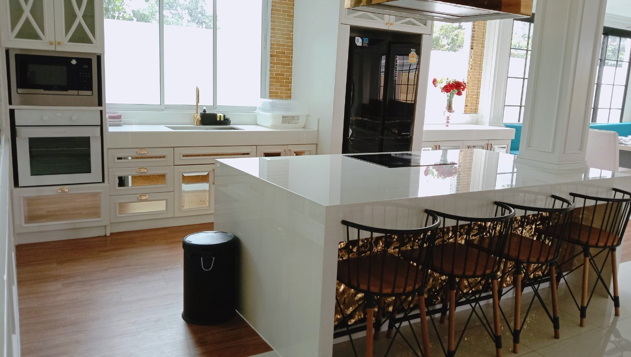 1762833902-1512 หลังG_๒๐๑๒๑๘_3.jpg